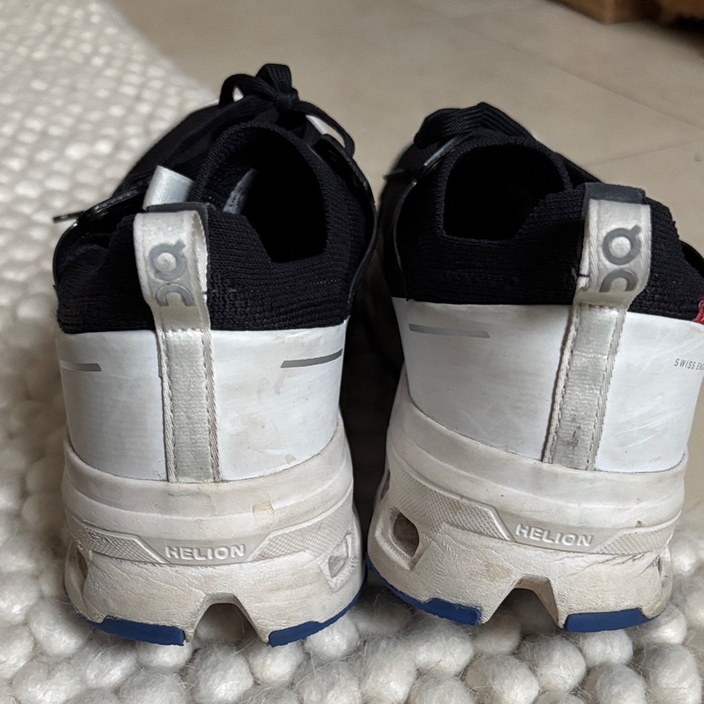 On Running Men's Black and White Athletic Shoes - Picture 3 of 7